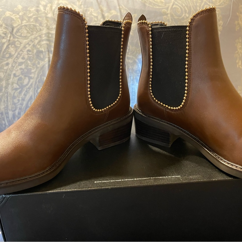 Brand new coach boots